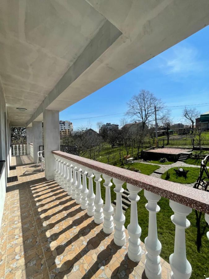 У Михайла Acomodação com café da manhã Truskavets Exterior foto